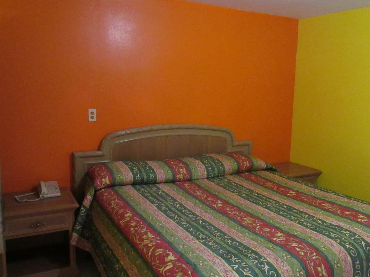 Budget Inn Хаума Экстерьер фото